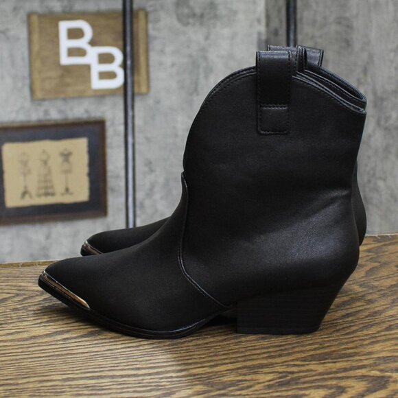 NWT Universal Thread Women's Henley Ankle Western Boots 88375060 Black 8 8 M - Picture 3 of 7